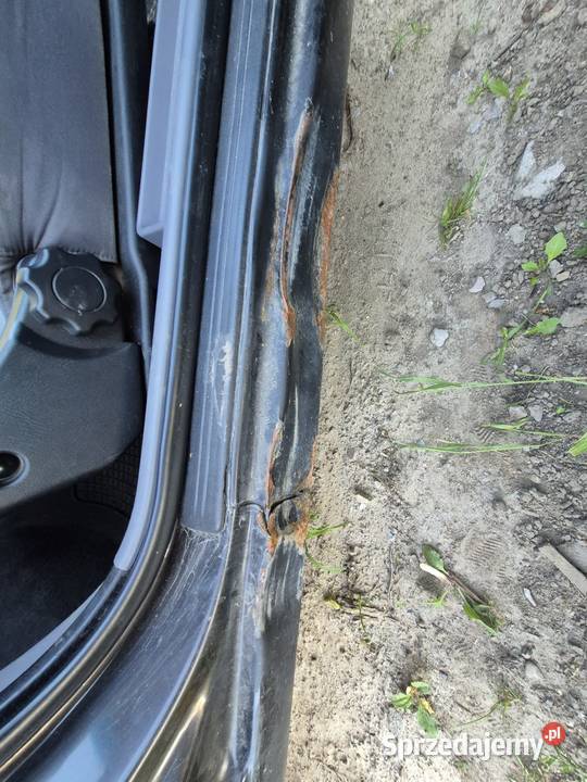 Nissan Almera N16 2003 15 benzyna Almera małopolskie Kokotów