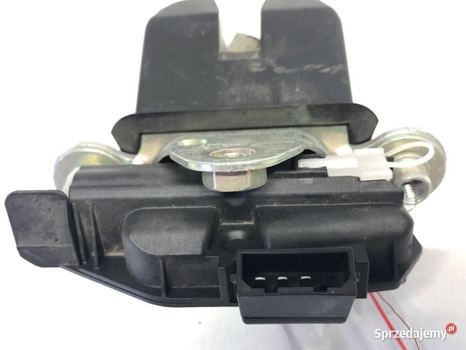 ZAMEK KLAPY TYŁ SKODA FABIA II Hatchback osobowe