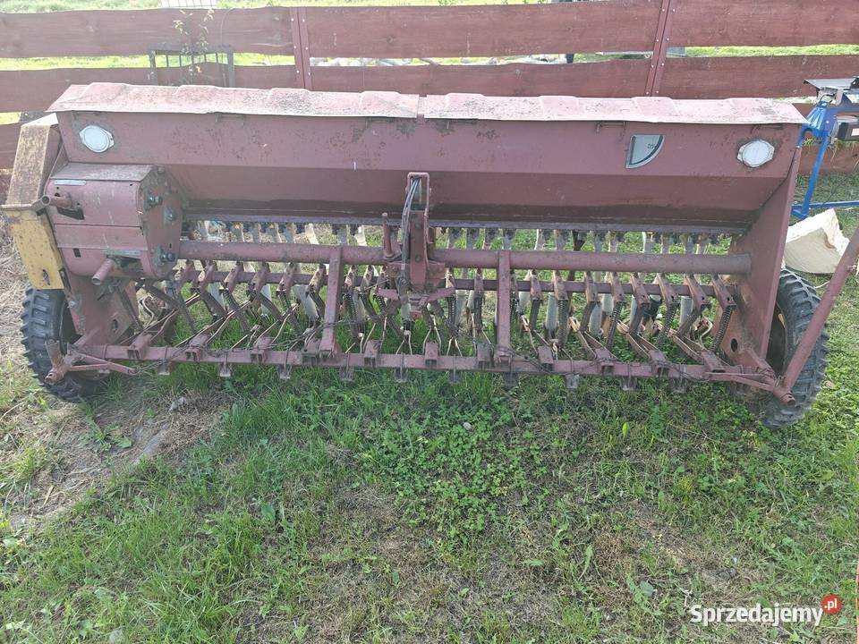 Siewnik AgrometKraj Poznaniak SO433 1988 nieuszkodzony