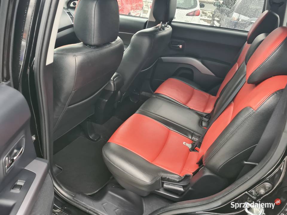 Mitsubishi Outlander 4x4 22d 156 183 7 osób 6