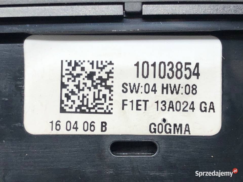 WŁĄCZNIK ŚWIATEŁ NA DESCE FORD FOCUS III osobowe podkarpackie