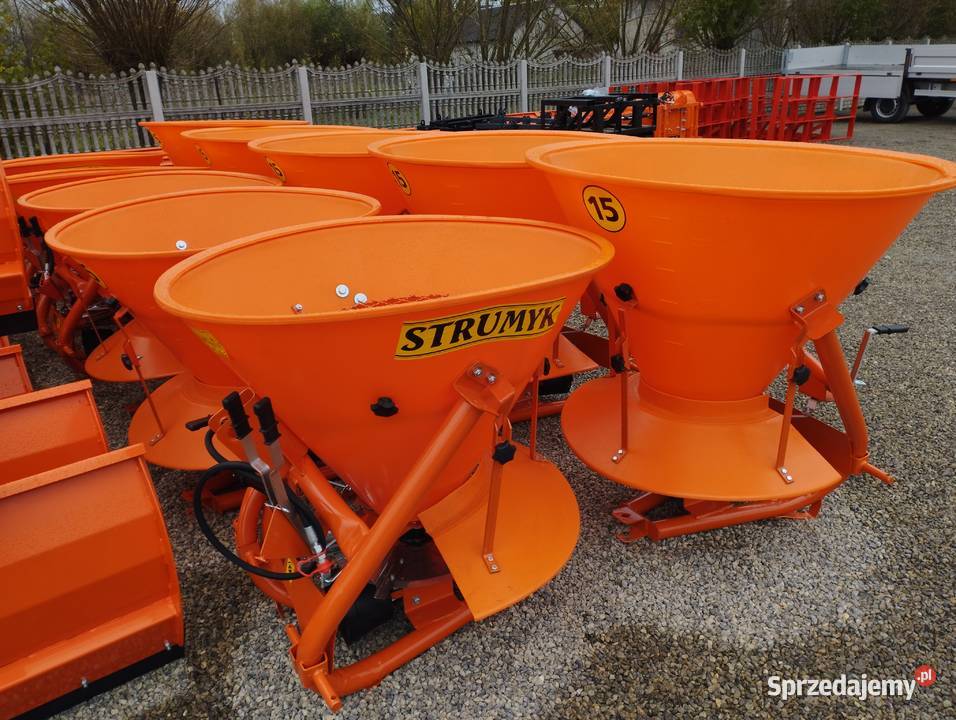 Solarka Piaskarka Posypywarka do soli piasku Cisek