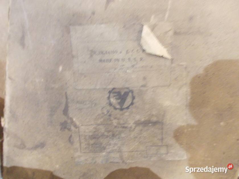 Nowe tuleje i tłoki do silnika Moskwicza komplet osobowe Silniki i osprzęt śląskie Bielsko-Biała