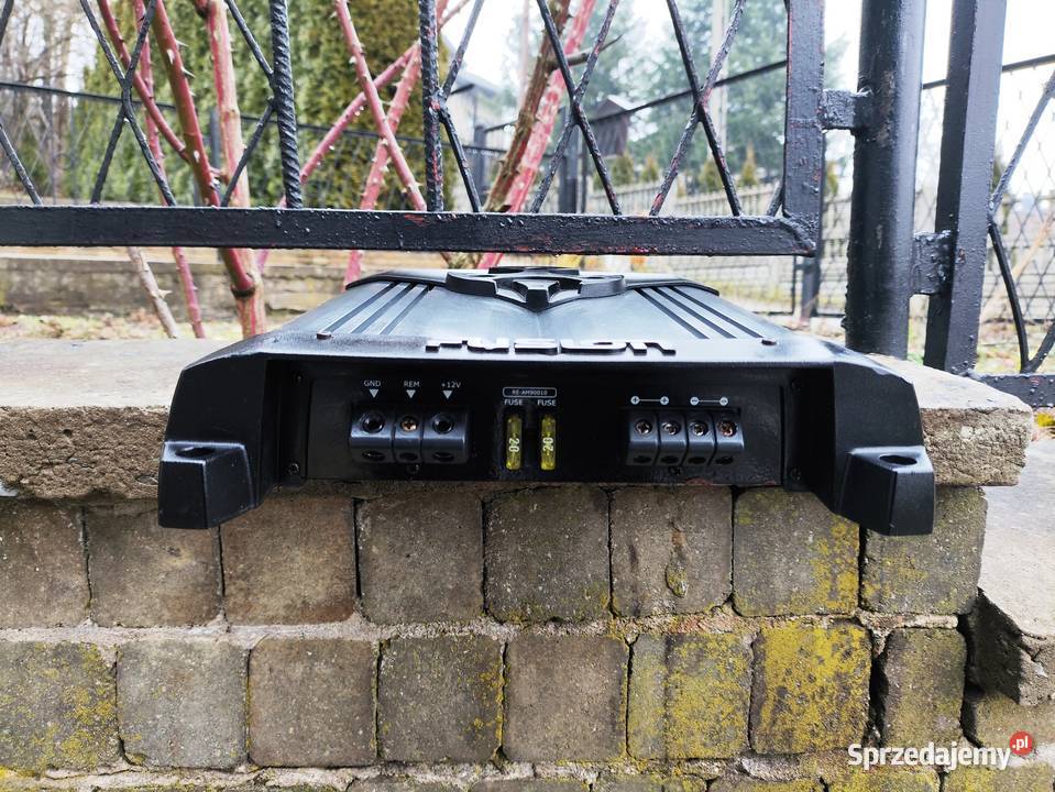 Wzmacniacz samochodowy 1 kanałowy monoblok śląskie Niegowonice sprzedam