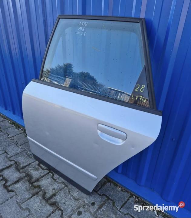 28 DRZWI TYŁ LEWY TYLNE LEWE AUDI A4 B6 KOMBI Działoszyce sprzedam