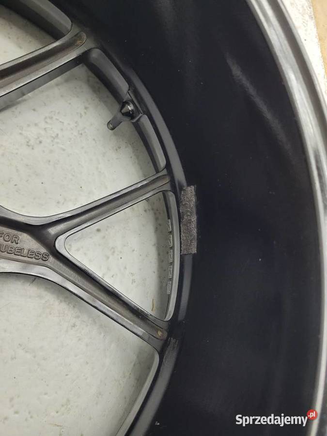 DUCATI MULTISTRADA 1260 S V2 18 OEM FELGA TYŁ Nowy Tomyśl