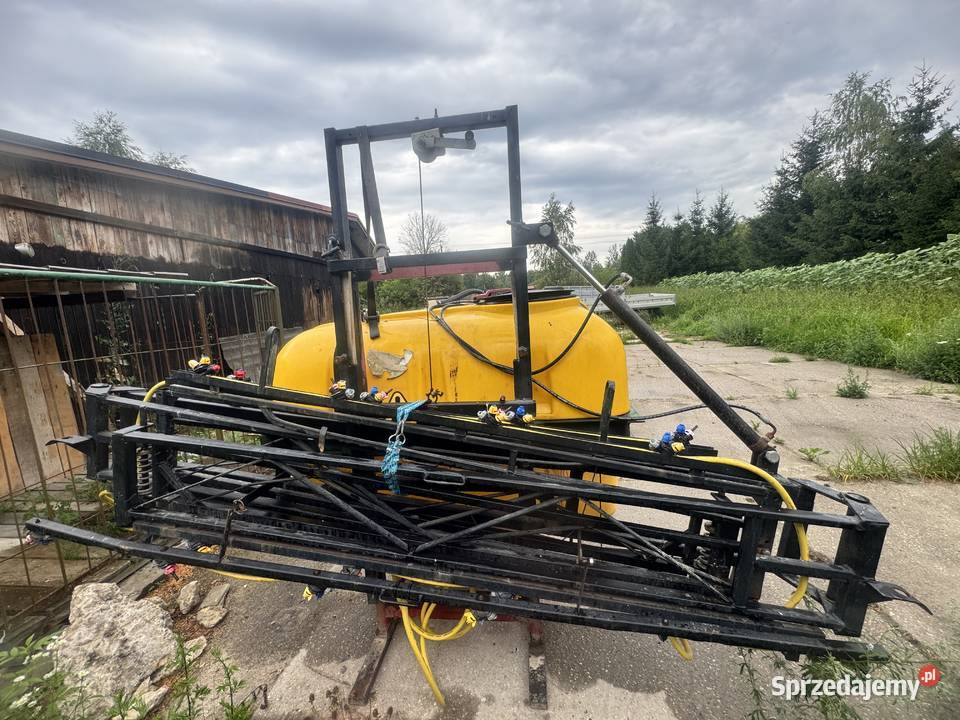 Opryskiwacz 1000l Renal 15m Łagiewniki