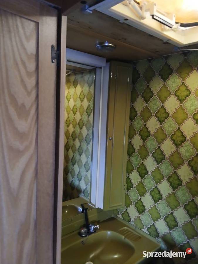 Szelna dużą przyczepa na działkę 75 metra