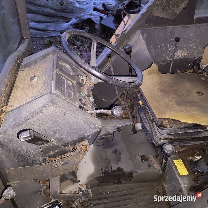 Ciągnik Renault Renault 8532