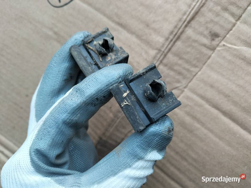 AUDI 80 B4 80B4 ODBÓJ ODBOJE KLAPY MASKI