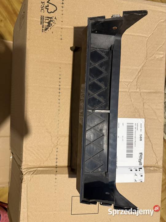 Obudowa nagrzewnicy klimatyzacji BMW e24 628 Mszana