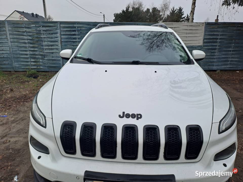 Jeep Cherokee 22 diesel 4x4 Wronki