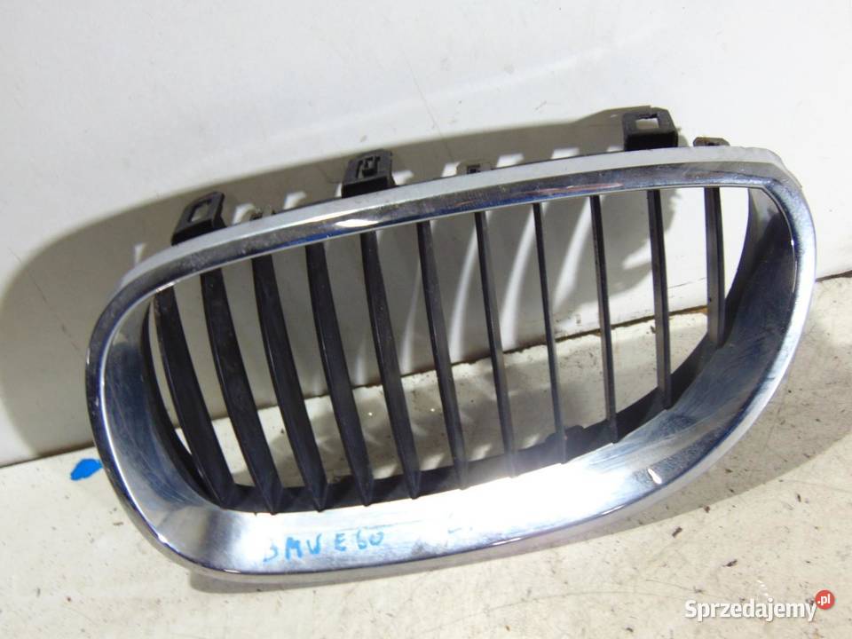 GRILL ATRAPA NERKA LEWA BMW E60 Atrapy sprzedam