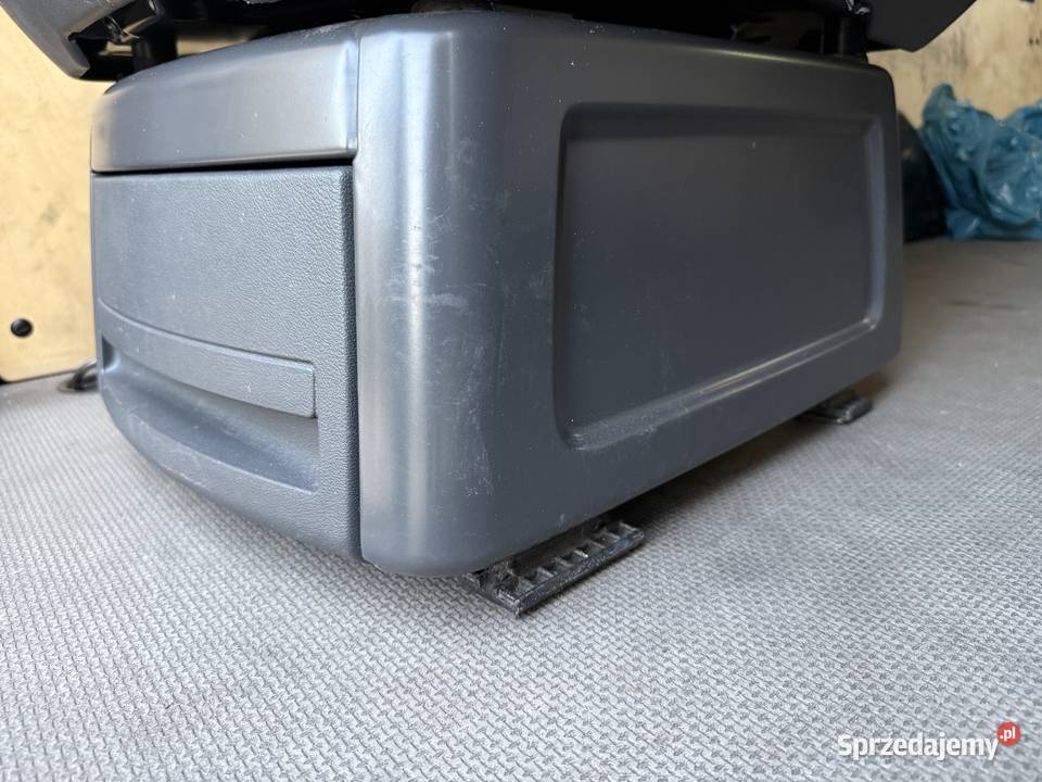 Fotele VW Multivan T5 T6 Skóra podłokietniki podlaskie Kolno