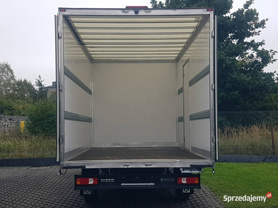 Iveco Daily KONTENER 8EP 421x223x223 KLIMA 30160 160KM Poręba