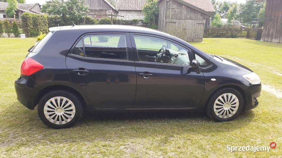Toyota Auris 14 D4D 90 garażowany Auris Szczytno
