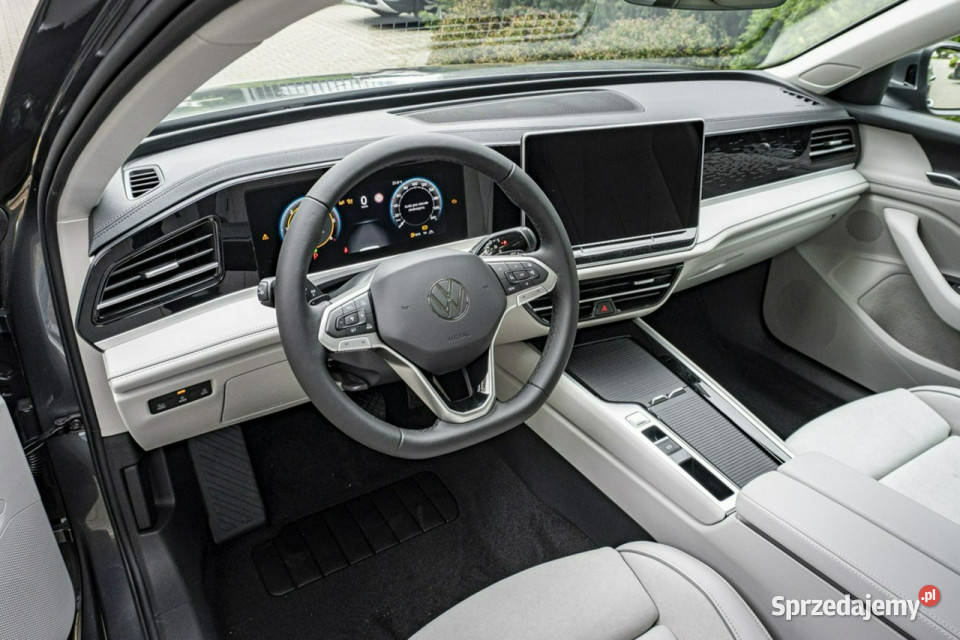 Volkswagen Passat Elegance 20 TDI 150 DSG Zamów podgrzewane fotele Łódź