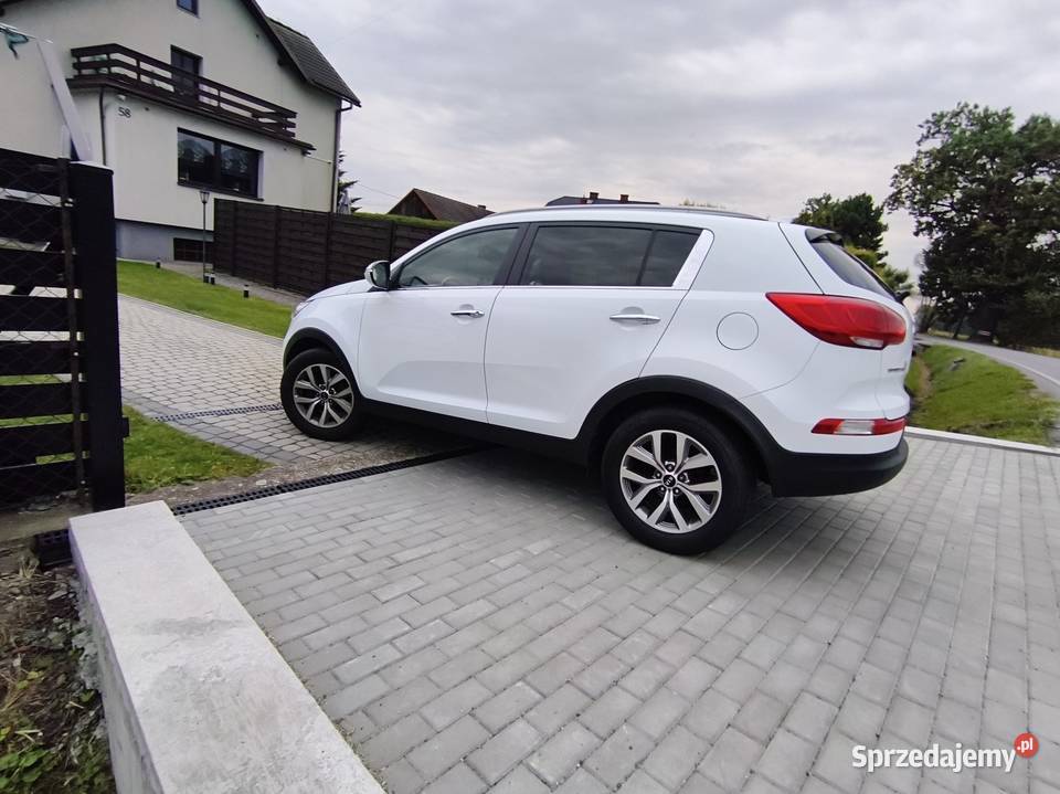 Ładna Kia Sportage światła do jazdy dziennej Drogomyśl sprzedam