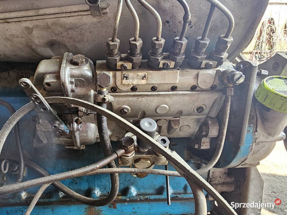 Pompa paliwa silnik Deutz Fahr F6L912 kombajn Zahajki sprzedam