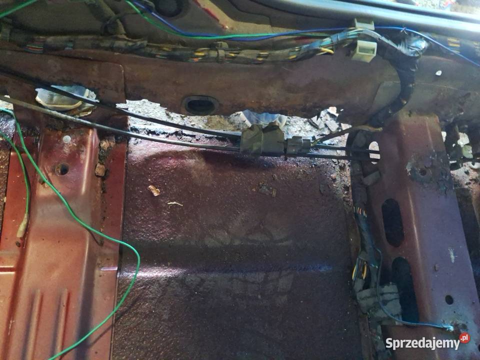 Daewoo Nubira II welurowa tapicerka sprzedam
