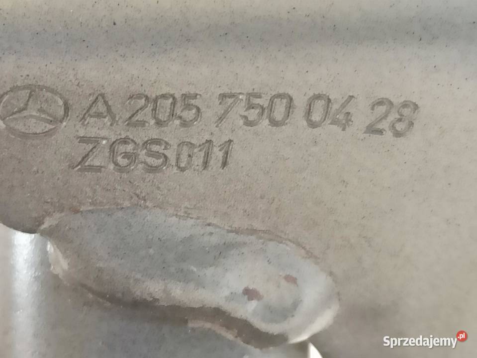 MERCEDES W205 ZAWIAS KLAPY BAGAŻNIKA A2057500428