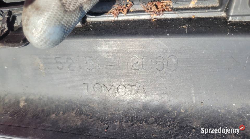 TOYOTA AURIS II HB LIFT DYFUZOR DOKŁADKA ZDERZAK osobowe śląskie Ruda Śląska