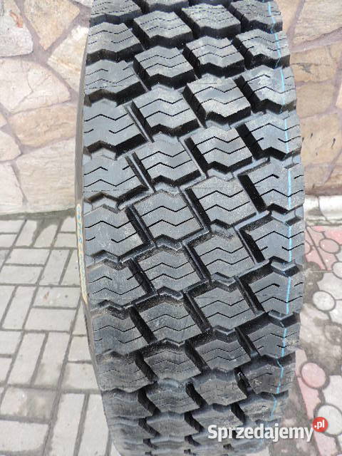 Opona 31580R225 Bieżnik zimowy 80