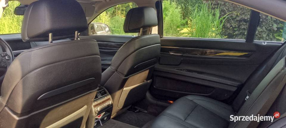 BMW Seria 7 740i limuzyna 2012 nawigacja Mrzezino