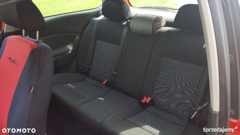 Seat Ibiza 14 16v 75 2005 manualna