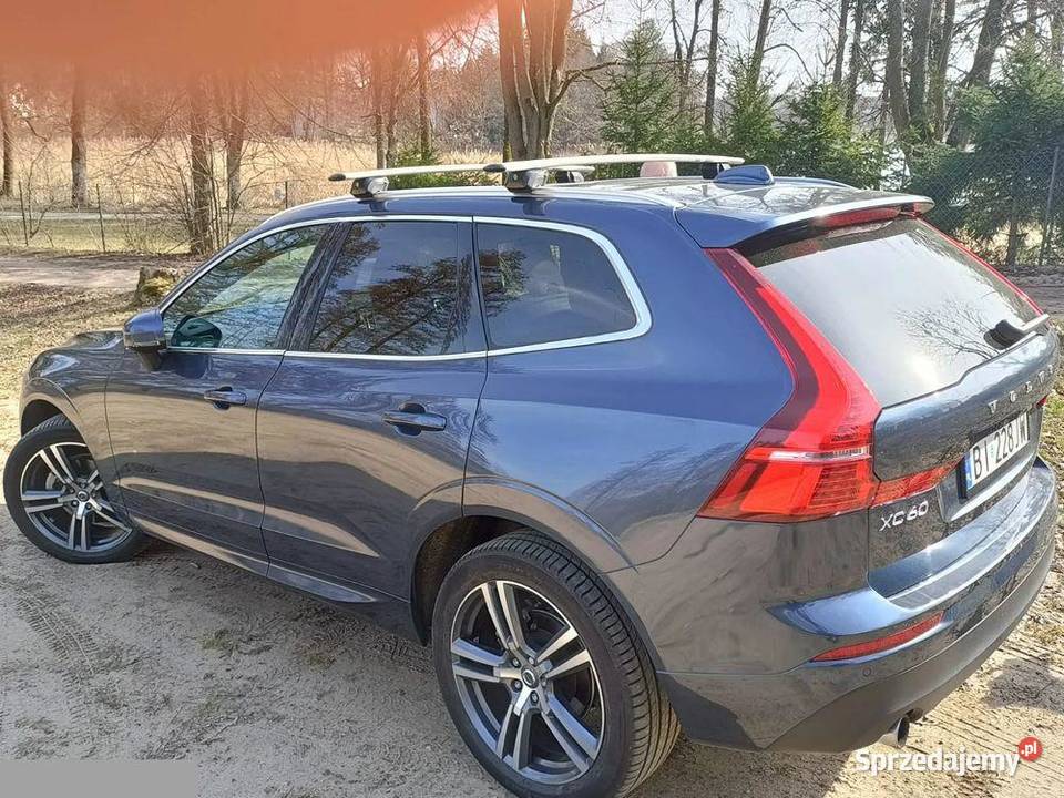 Volvo XC 60 T5 AWD Momentum 20 Benzyna 250 2020r Białystok sprzedam