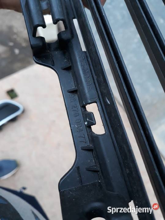 CITROEN C5 AIRCROSS KRATKA PRAWA ZDERZAKA PRZÓD sprzedam