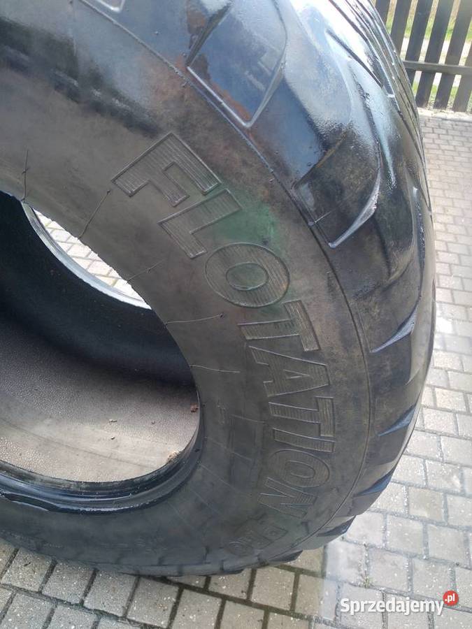 sprzedam opony Vredestein 71050r265 flotation Opony