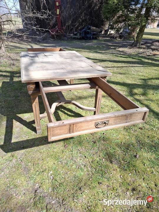 Stół plus komoda do renowacji około 1930 sprzedam