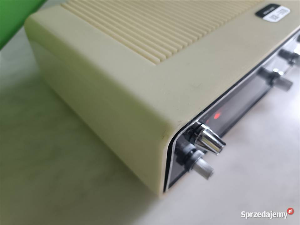 Radiobudzik klapkowy lata 70 DAYTRON Tarnobrzeg