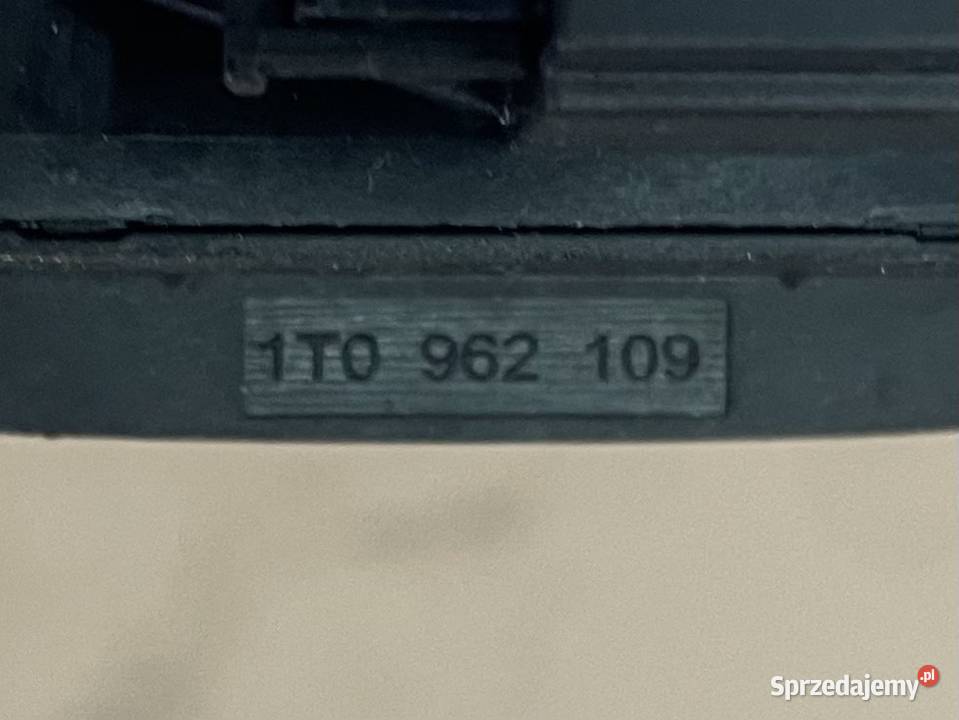 1T0962109 przełącznik holowania alarmu vw passat zachodniopomorskie Szczecin sprzedam