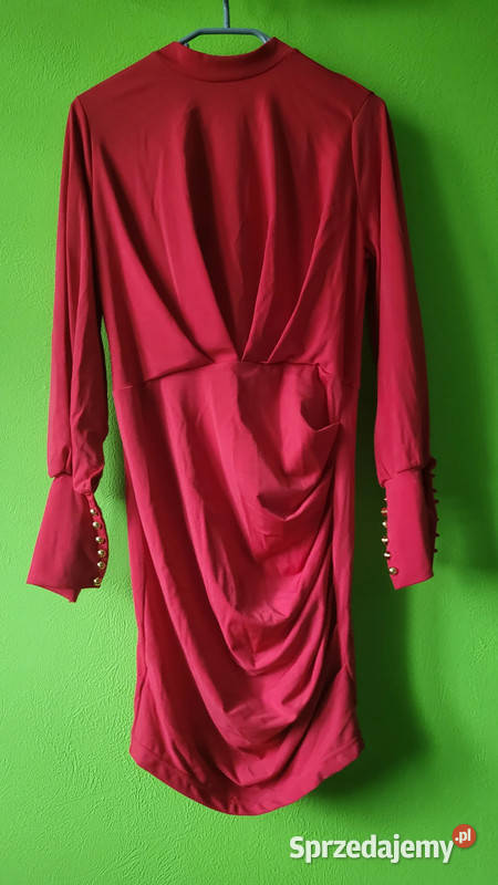 Elegancka sukienka z odkrytymi plecami Piekary Śląskie