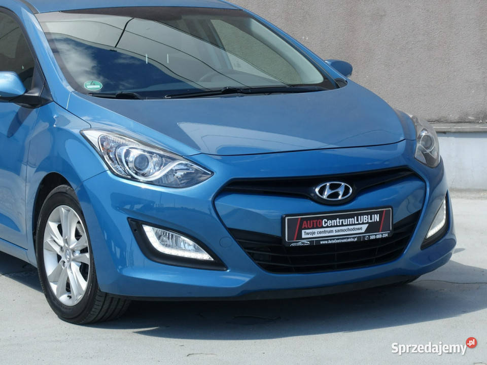 Hyundai i30 14 BenPół skóryKlimatronikGrzane benzyna Lublin sprzedam