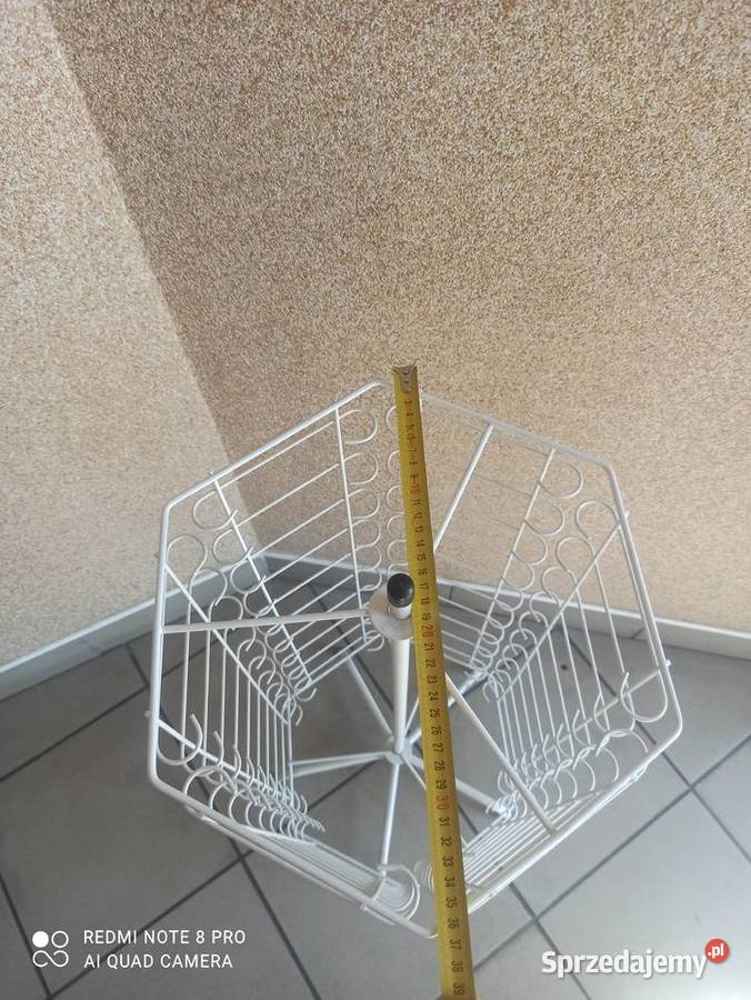 Stojak obrotowy na 60 par okularów w kolorze Mrzezino