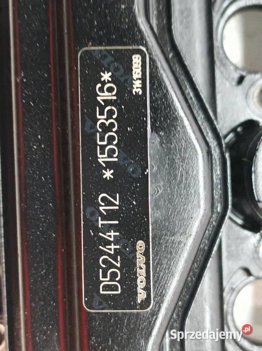 POKRYWA ZAWORÓW 31430316 24 D Volvo XC 70 III Rok produkcji 2015