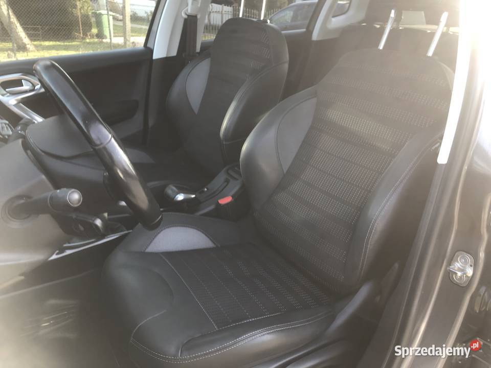 Peugeot 2008 16 bluHDI Panorama Pół skóra diesel Proszowice