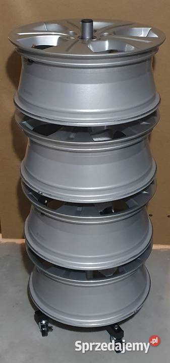 Sprzedam komplet felg aluminiowych do Renault Średnica 17"