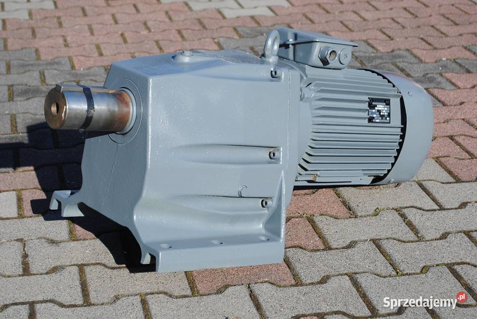 Motoreduktor 11kw 125obrmin FIRMY VEM Kargowa