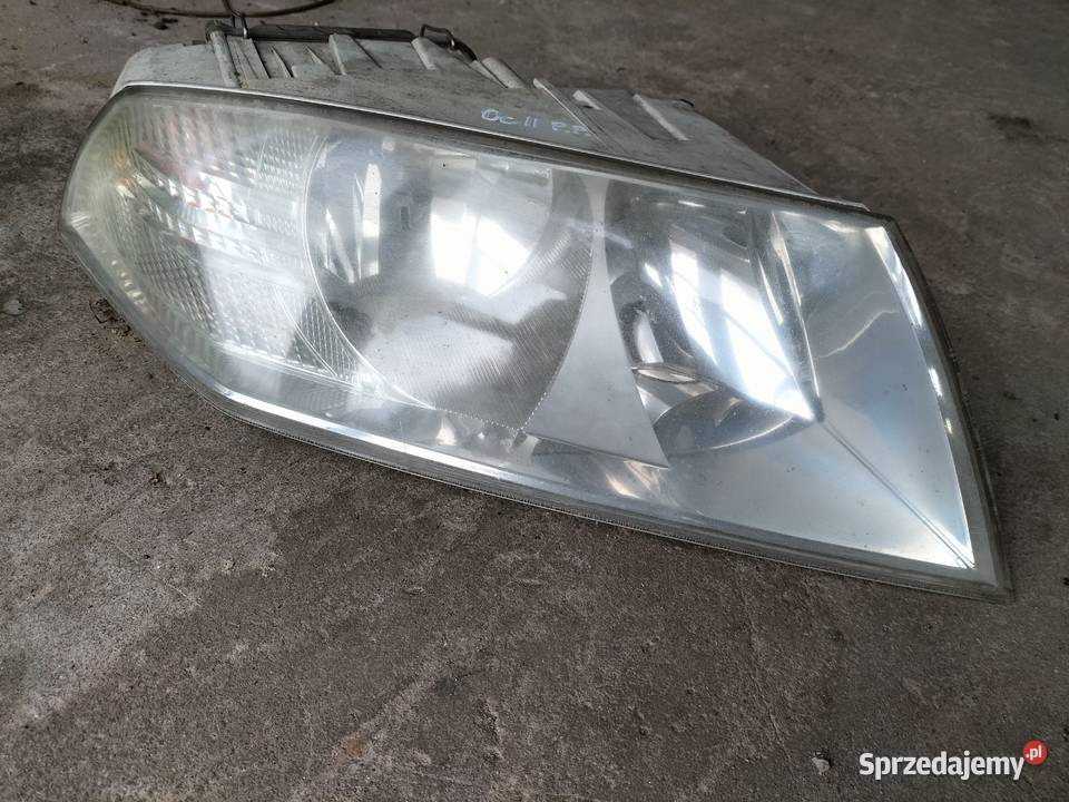 Reflektor Octavia II Lampy przednie Sieradz sprzedam