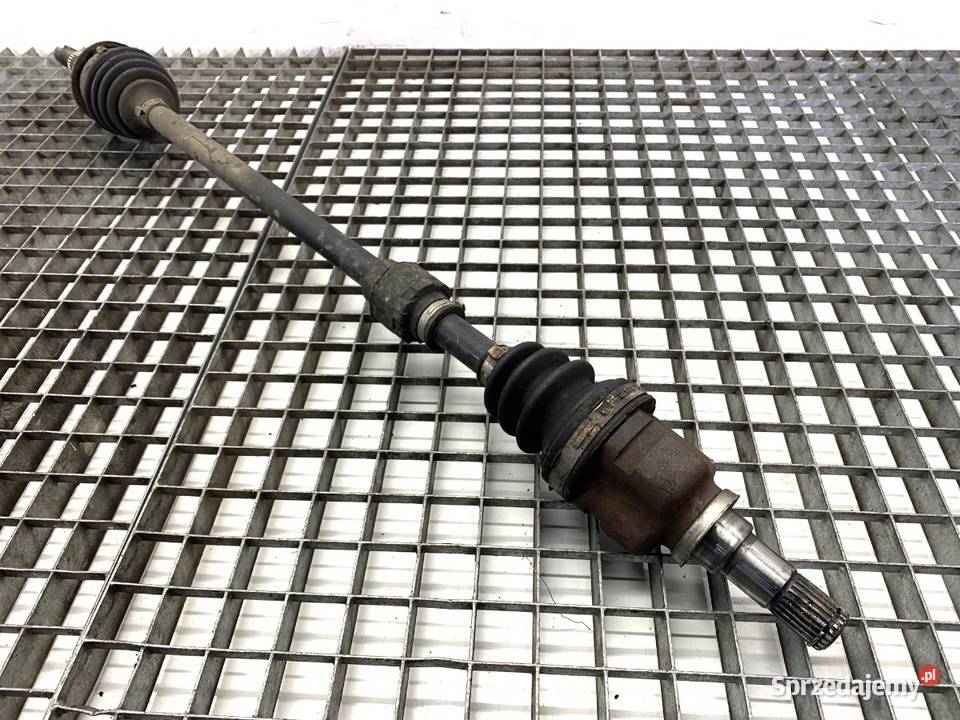 PÓŁOŚ PRAWY PRZÓD TOYOTA YARIS II 13 100 0514 sprzedam