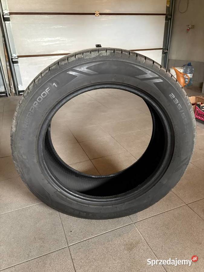 Opony letnie Nokian 2355519 mało uzywane 1 sezon