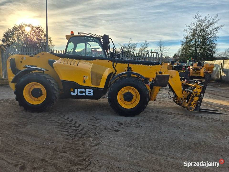 Ładowarka teleskopowa JCB 540140 2021r udżwig Rok produkcji 2021 Ryżki