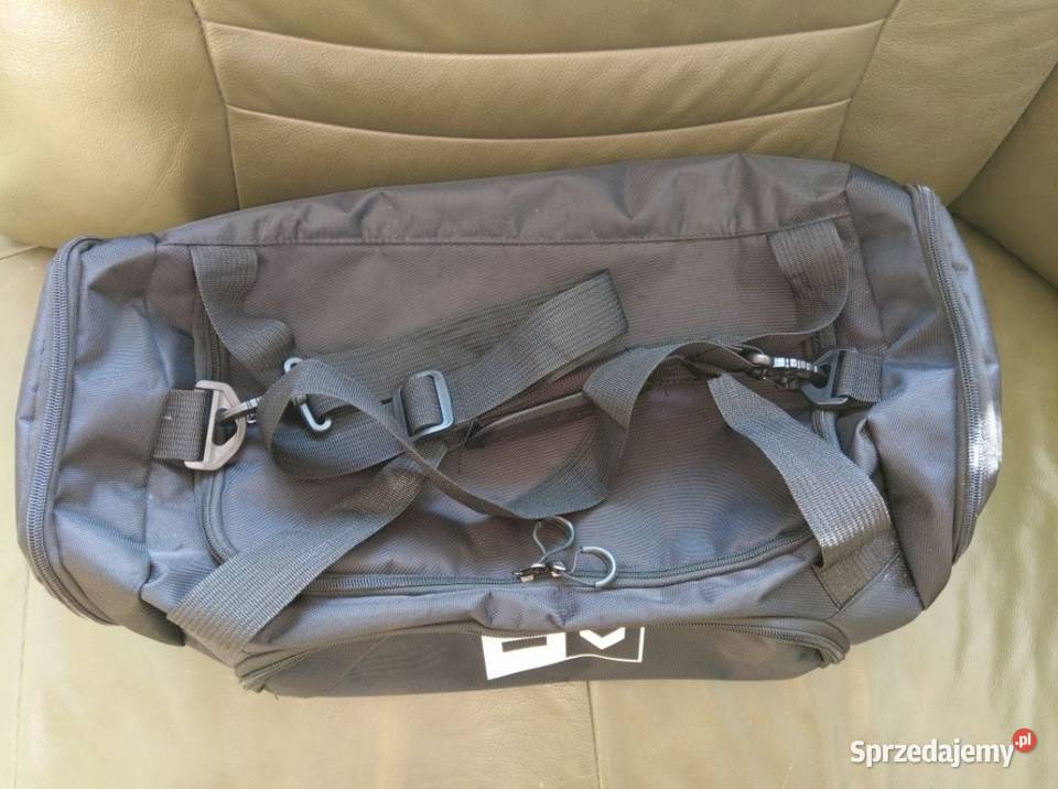 Torba sportowa na ramię Hi Mountain czarna z Kołobrzeg