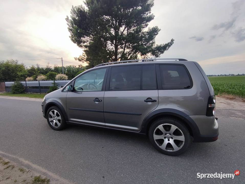 VW touran Cross 2008 14 benzyna automat 140 benzyna Kotomierz