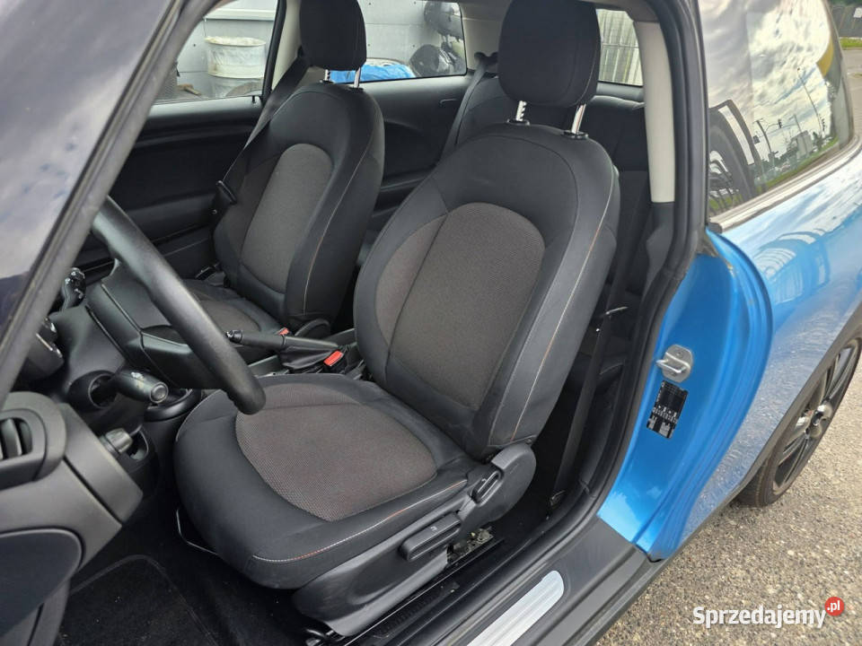 Mini ONE 12 Benzyna 102 Klimatyzacja Bluetooth benzyna pomorskie Słupsk