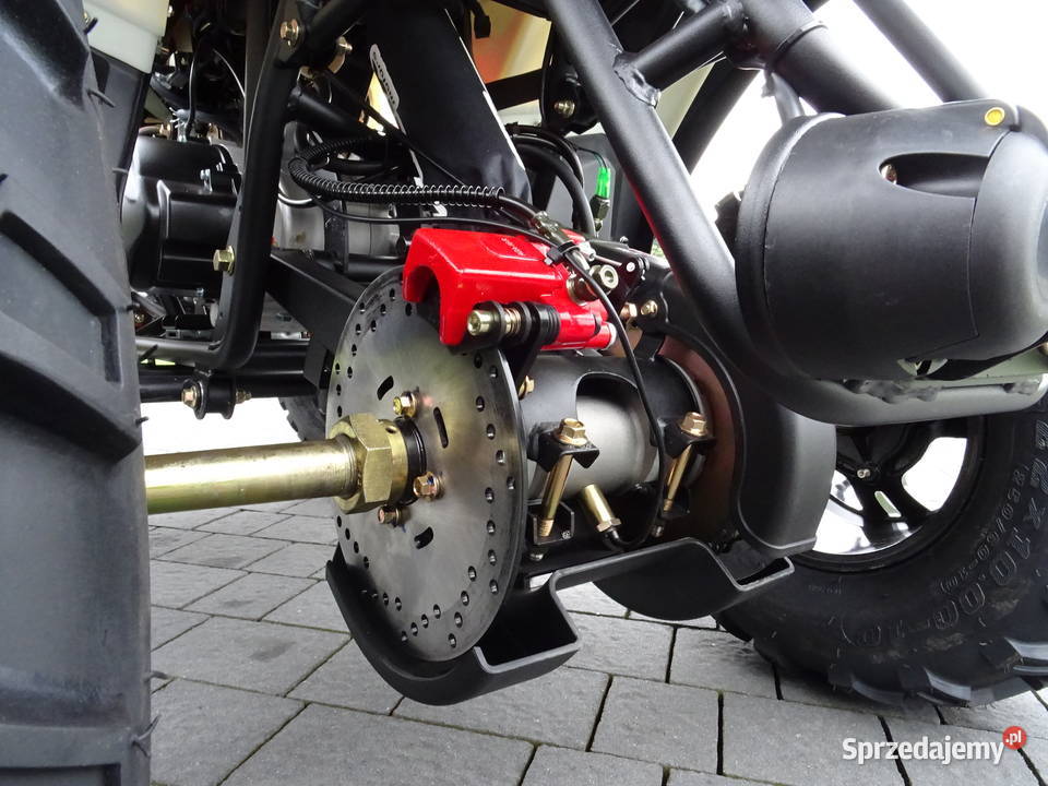 QUAD ASIX MAGNUM 200 AUTOMAT CVT Z KUFREM